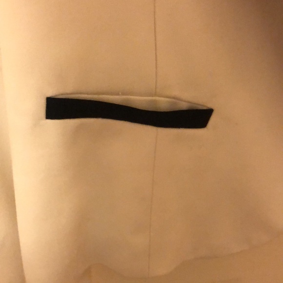 White suit - Picture 3 of 5